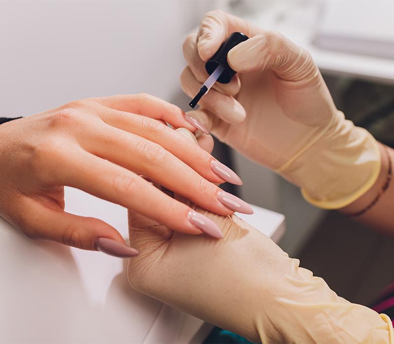 Lee más sobre el artículo Manicura y uñas en Las Tablas: cómo elegir el tratamiento perfecto